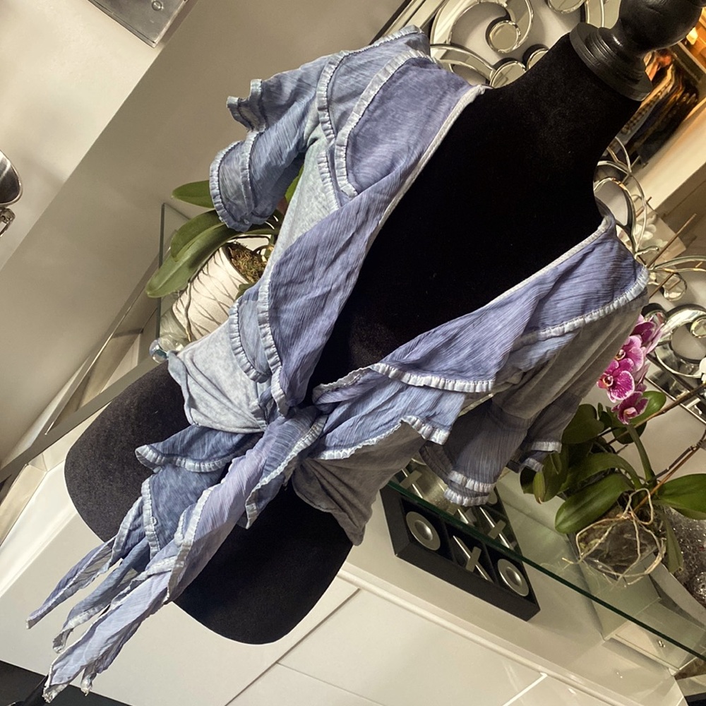Lola blue ruffle top